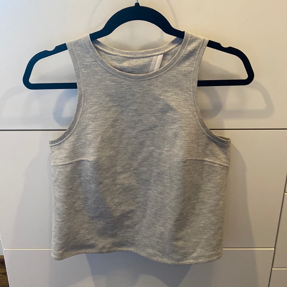 Lululemon size 4 open back tank